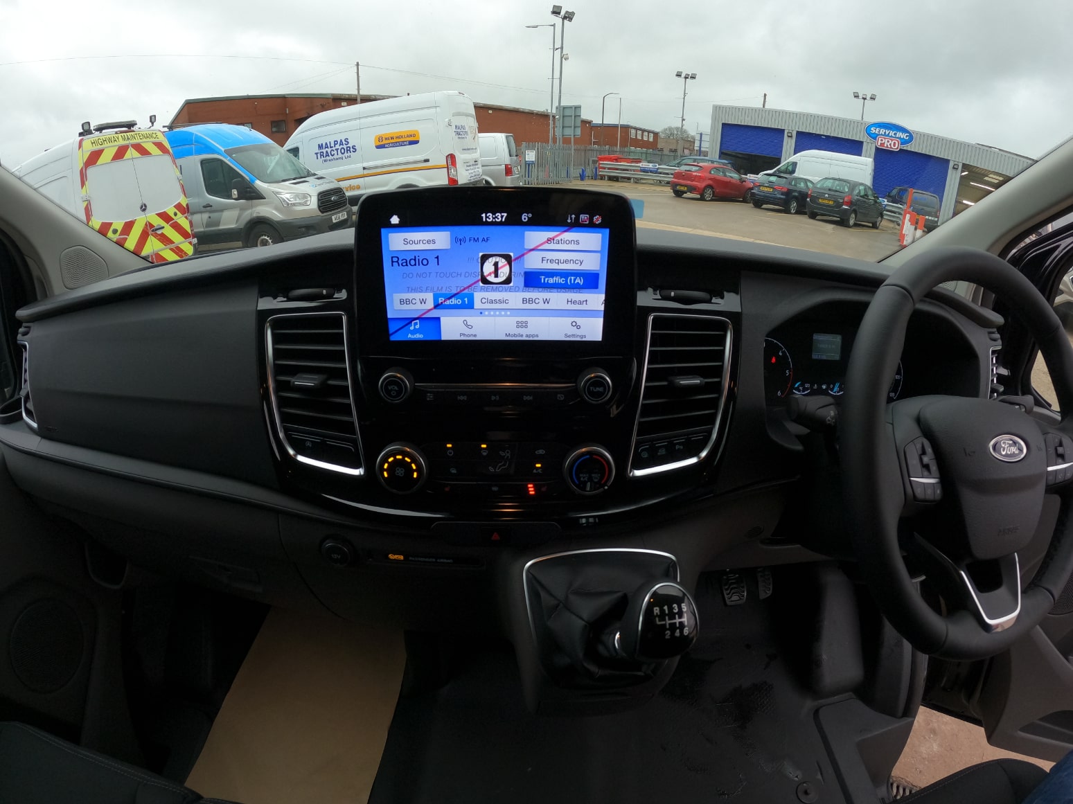 Ford TRANSIT CUSTOM 280 L1 DIESEL FWD 2.0 EcoBlue Hybrid 130ps Low Roof Limited Van